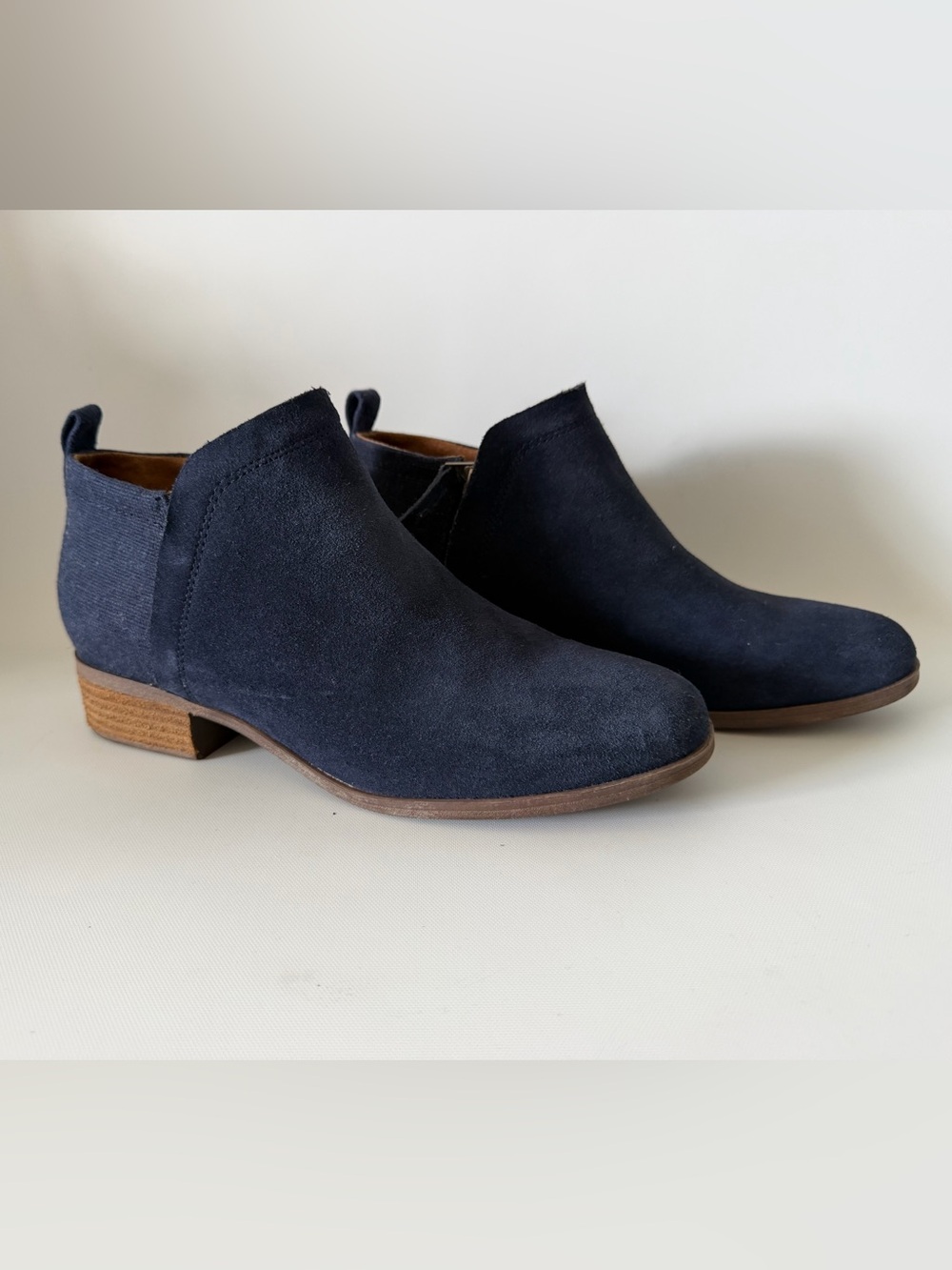 Woman's Booties TOMS Dahlia Bootie W7